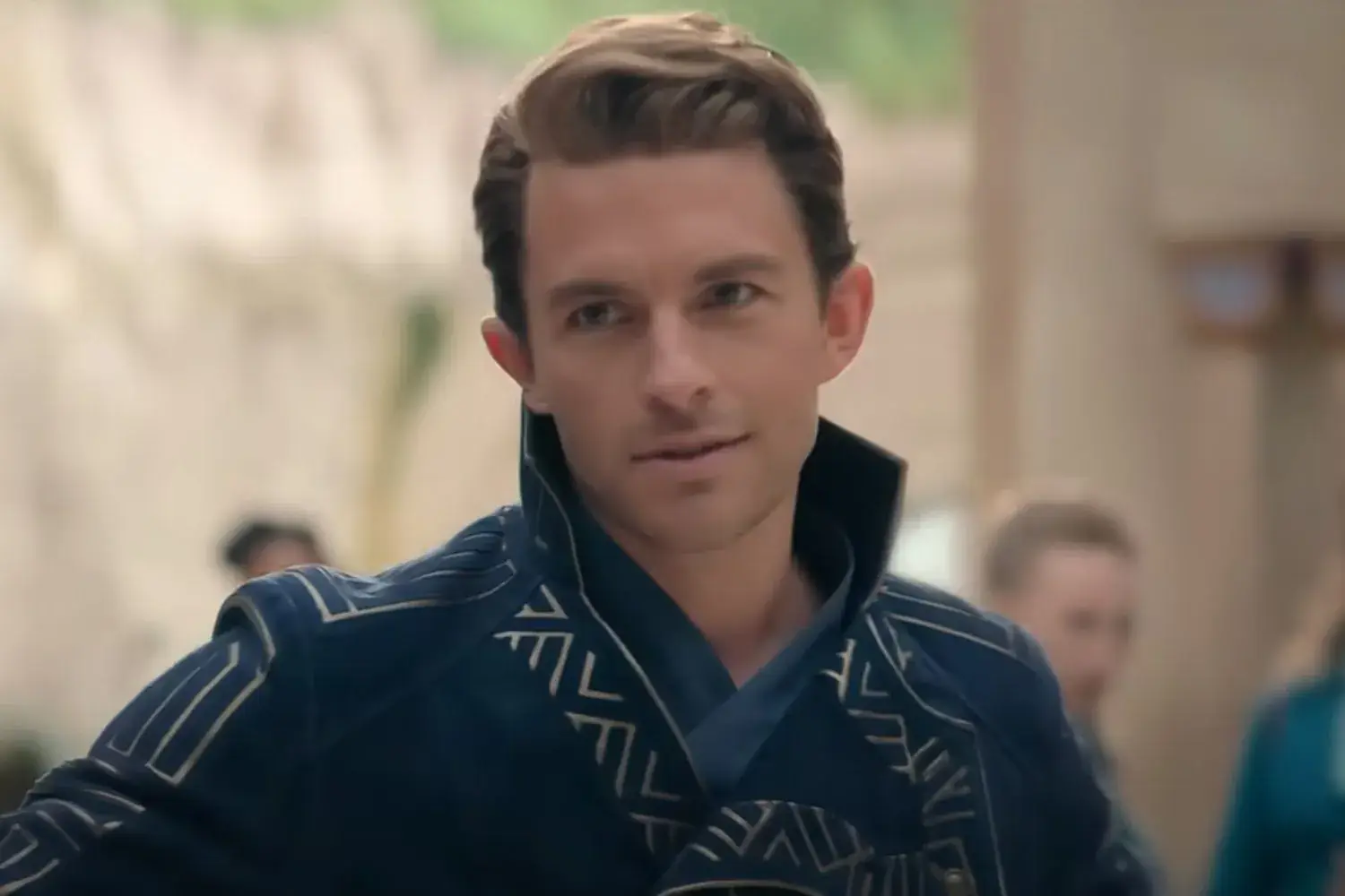 Jonathan Bailey is Oz's most eligible bachelor in new Wicked teaser